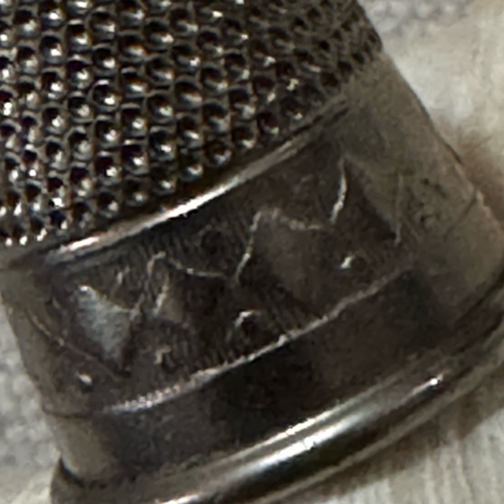 Vintage Silver Thimble-Stamped England-Lightly Used Condition as Pictured - Picture 8 of 15